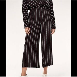 Aritzia Wilfred Faun wide leg crop pant Sz Small